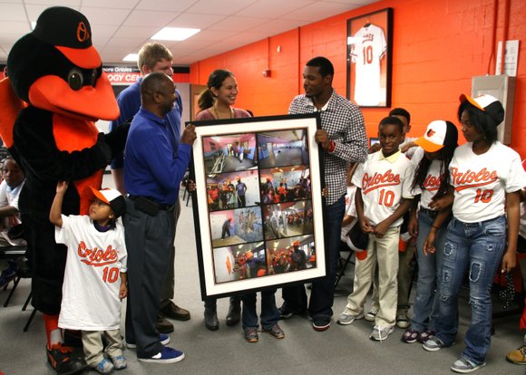 Adam Jones opens Technology and Learning Center at Brooklyn O’Malley Boys and Girls Club