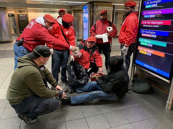 Guardian Angels Care For NYC Homeless Despite COVID-19