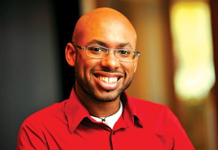 Michael Franklin is an advocate who serves to empower young voices in conversations of race, class, gender, sexuality, and equality. He will use his 2014 BMe Leader Award to facilitate 'Safe Space for All' to cultivate a safe and constructive environment for adolescents to discuss Lesbian, Gay, Bisexual and Transgender (LGBT) issues, health and wellness, and various topics related to social justice. 