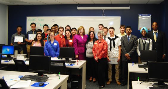 Howard County Cybersecurity Academy students mentored by experts