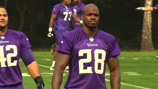 Vikings: Adrian Peterson won’t play until legal issues are resolved
