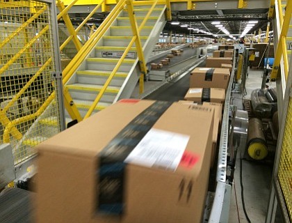 Amazon only needs a minute of human labor to ship your next package