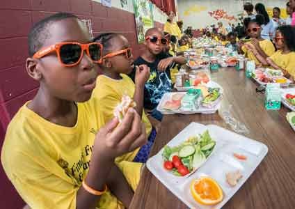 NRPA, Walmart Foundation provide free summer meals, recreation