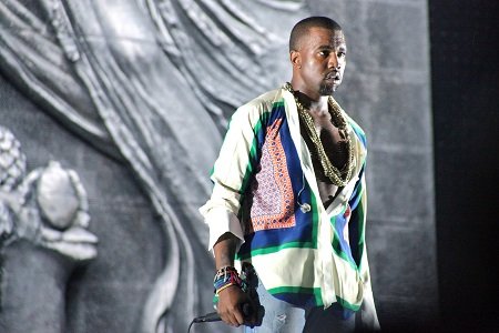 Kanye West gets probation in paparazzi attack