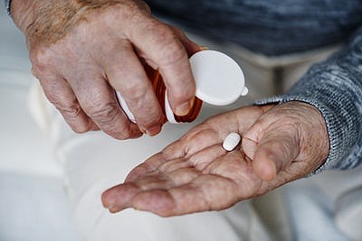 Seniors: Don’t Forget To Sign Up For Medicare Drug Coverage This Fall