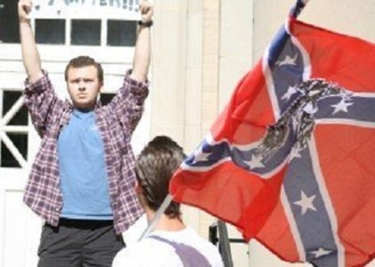Lawsuit takes aim at Mississippi state flag