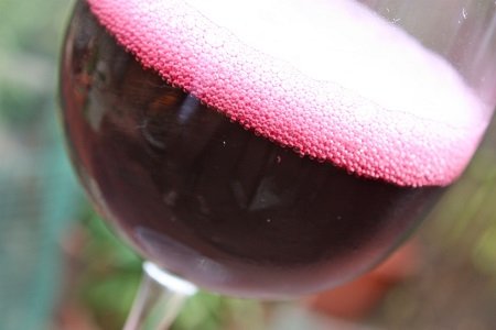 Antioxidant in red wine has no benefit at low doses